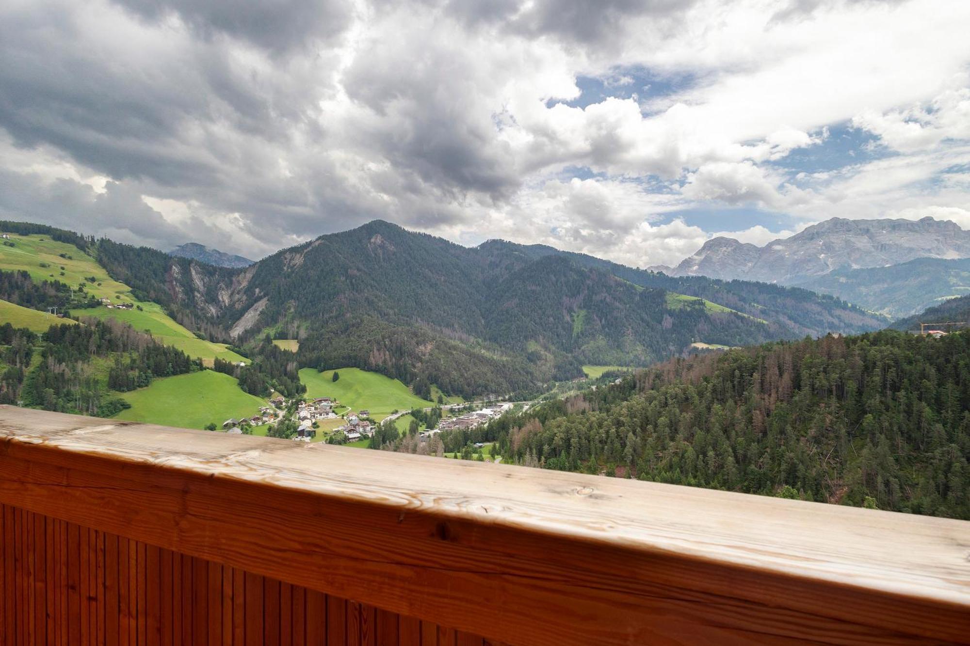 Ciasa Funtanies Puetia Appartement Sankt Martin im Turm Buitenkant foto